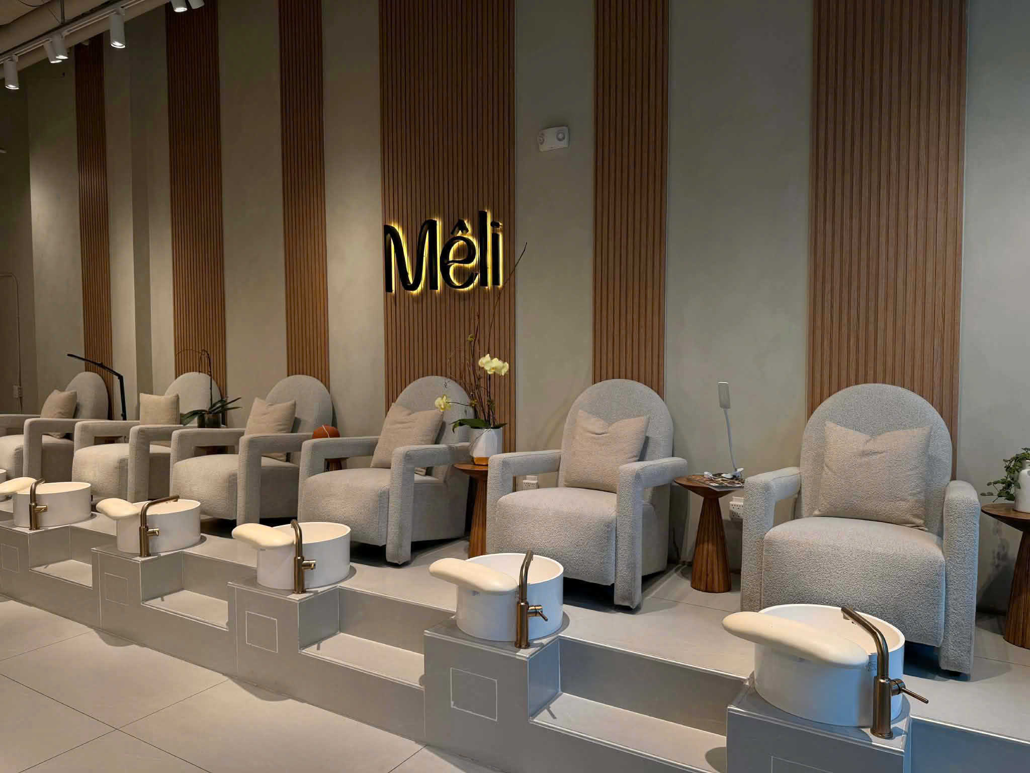 Elevate beauty with a harmonious blend of services